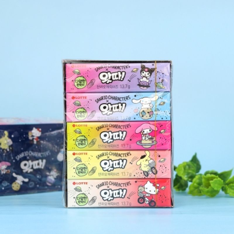 Whata Sanrio CAJA 9 paquetes de 25 piezas de 14 g c/u Total 225