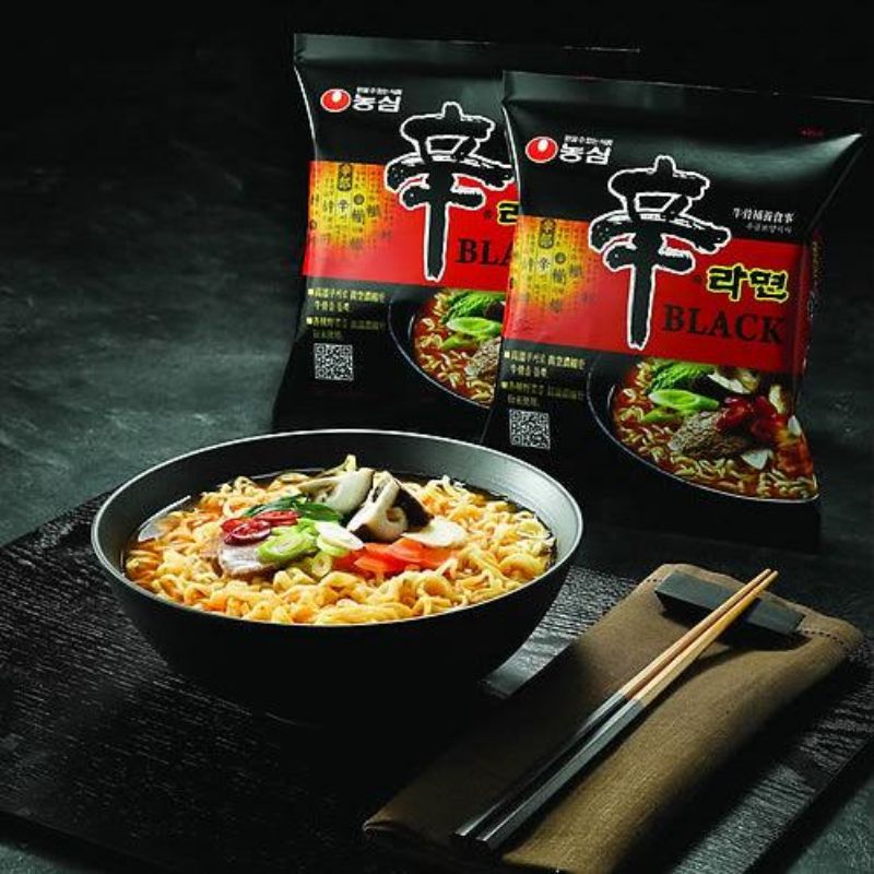 Shin Ramen Black CAJA 4 paquetes con 4 piezas de 134 g c/u Total 16